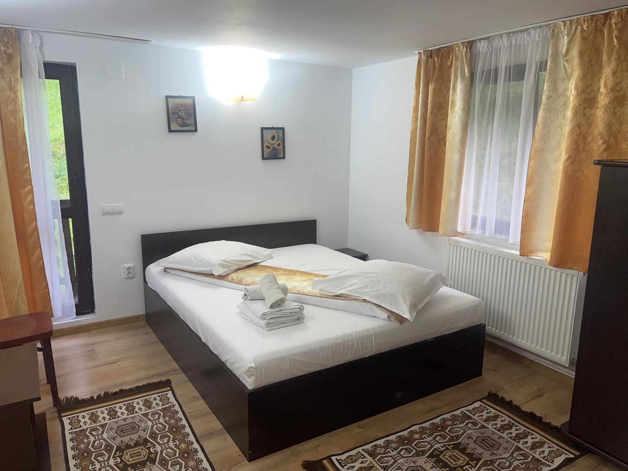 מלון מויצ'ו דה סוס Casa Maria Moieciu C מראה חיצוני תמונה
