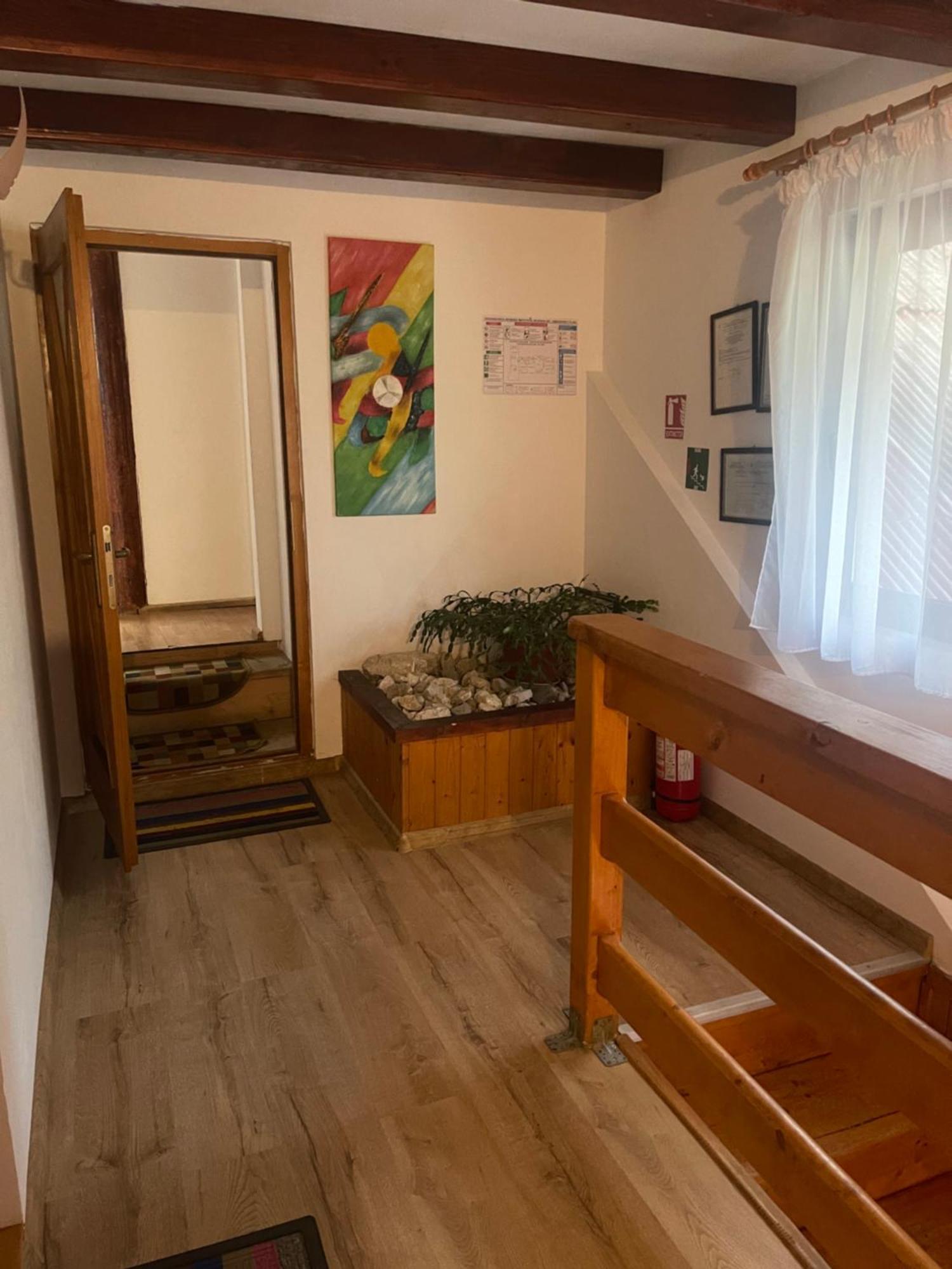 מלון מויצ'ו דה סוס Casa Maria Moieciu C מראה חיצוני תמונה